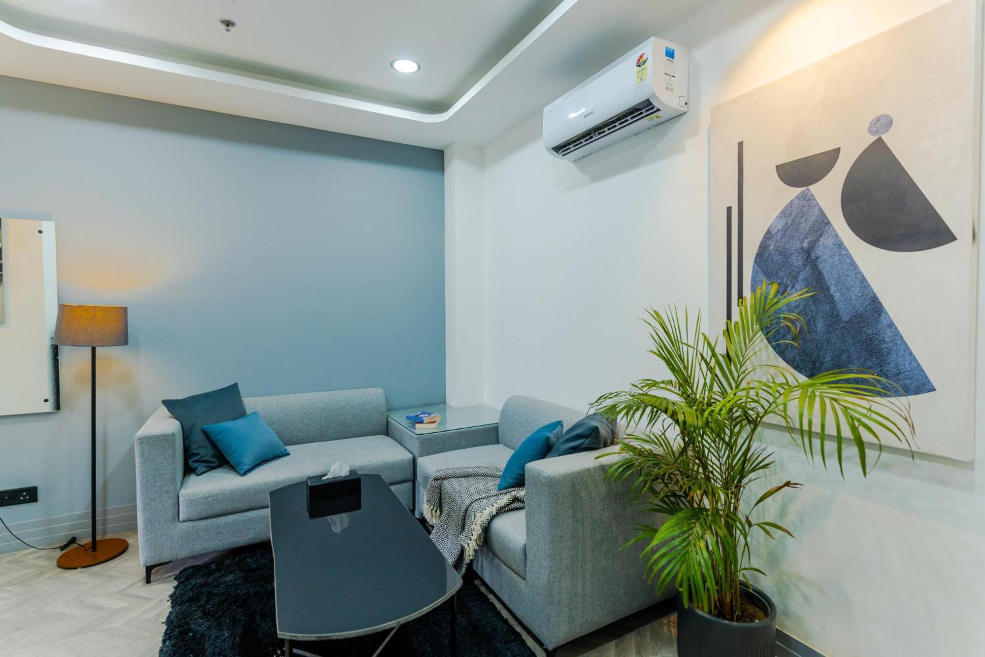 Bedchambers Luxury Apartment Near Golf Course Road 古尔冈 外观 照片
